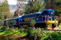 trem da Perurail viajando