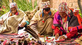 pago a la tierra por xamãs em Cusco