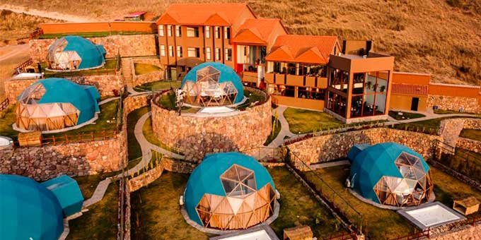 vista del hotel sacred valley